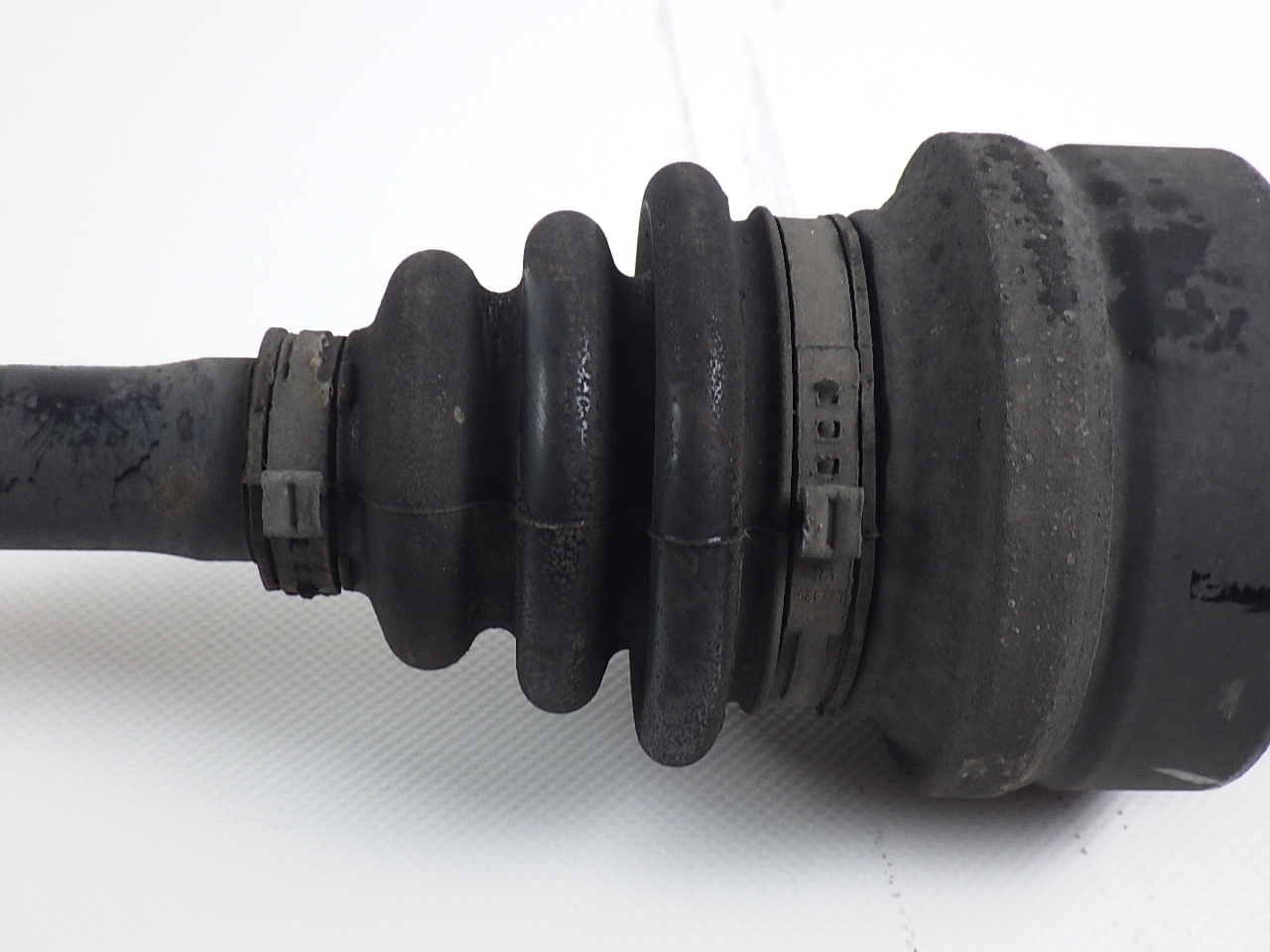 Antriebswelle links hinten BMW 2er Cabriolet (F23) 220d 140 kW 190 PS (03.201 - Bild 8 von 9